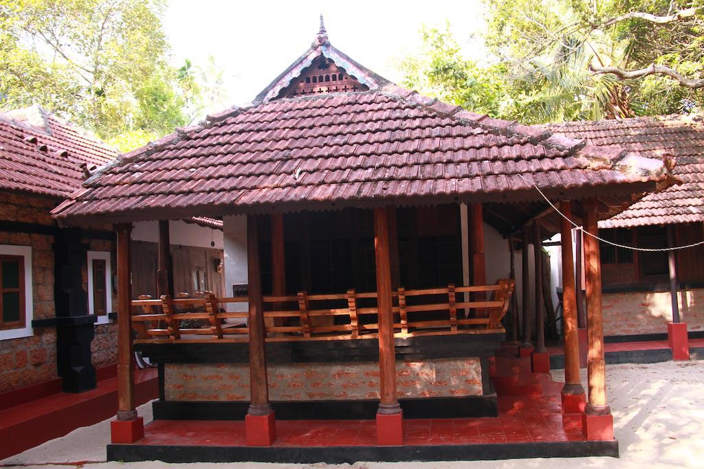 Arakkal Heritage Mararikulam Exteriér fotografie